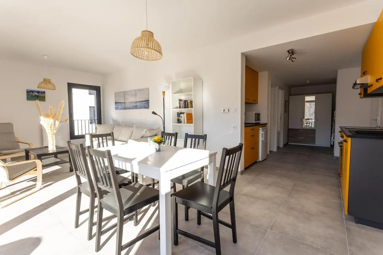Au Calme Des Sommets - Vue Montagne Apartment Embrun
