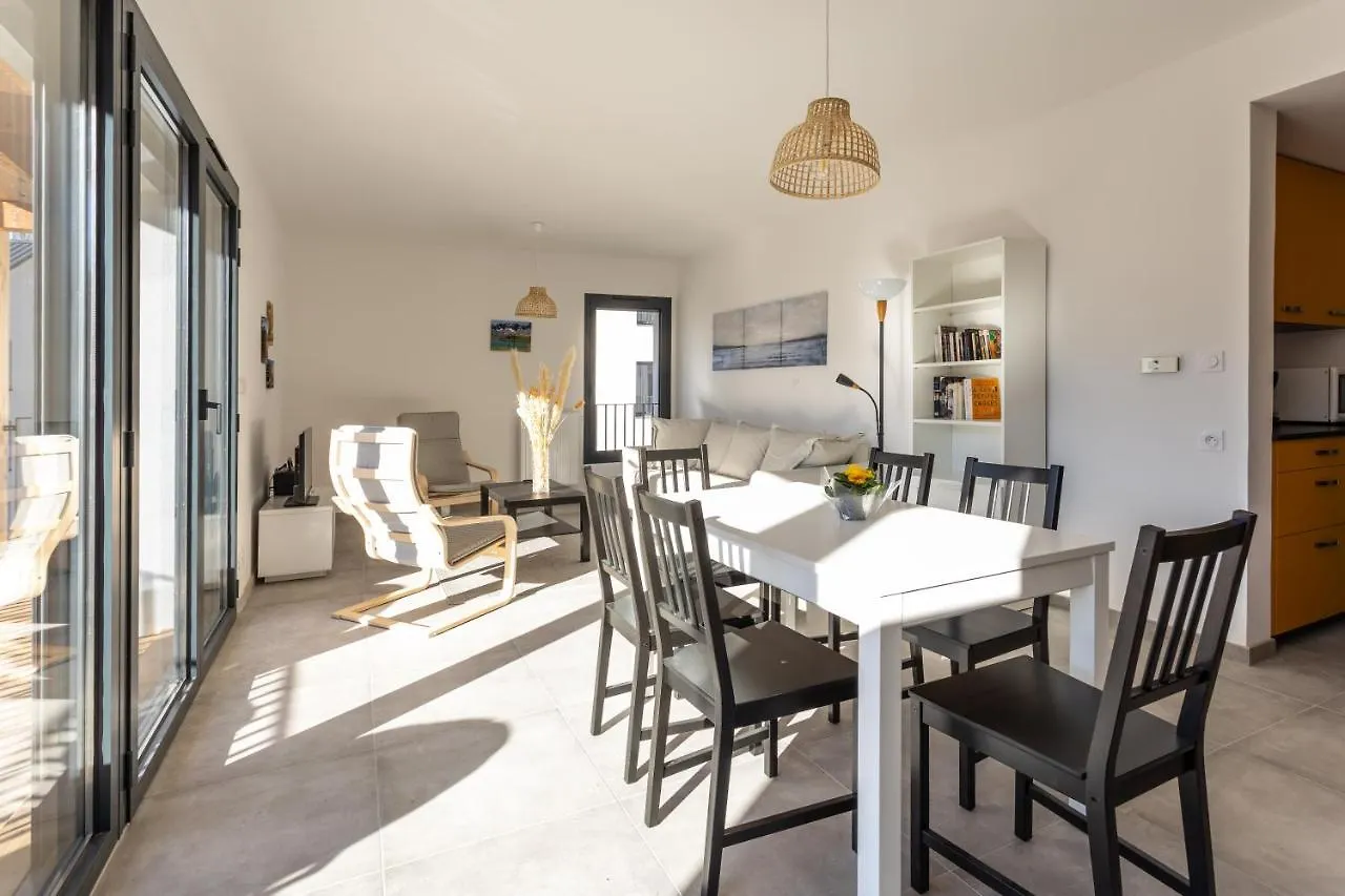 Au Calme Des Sommets - Vue Montagne Apartment Embrun