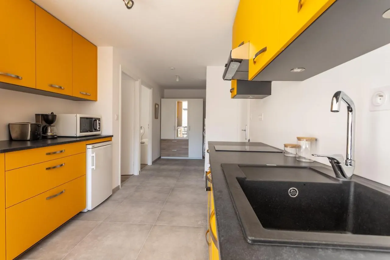 Au Calme Des Sommets - Vue Montagne Apartment Embrun